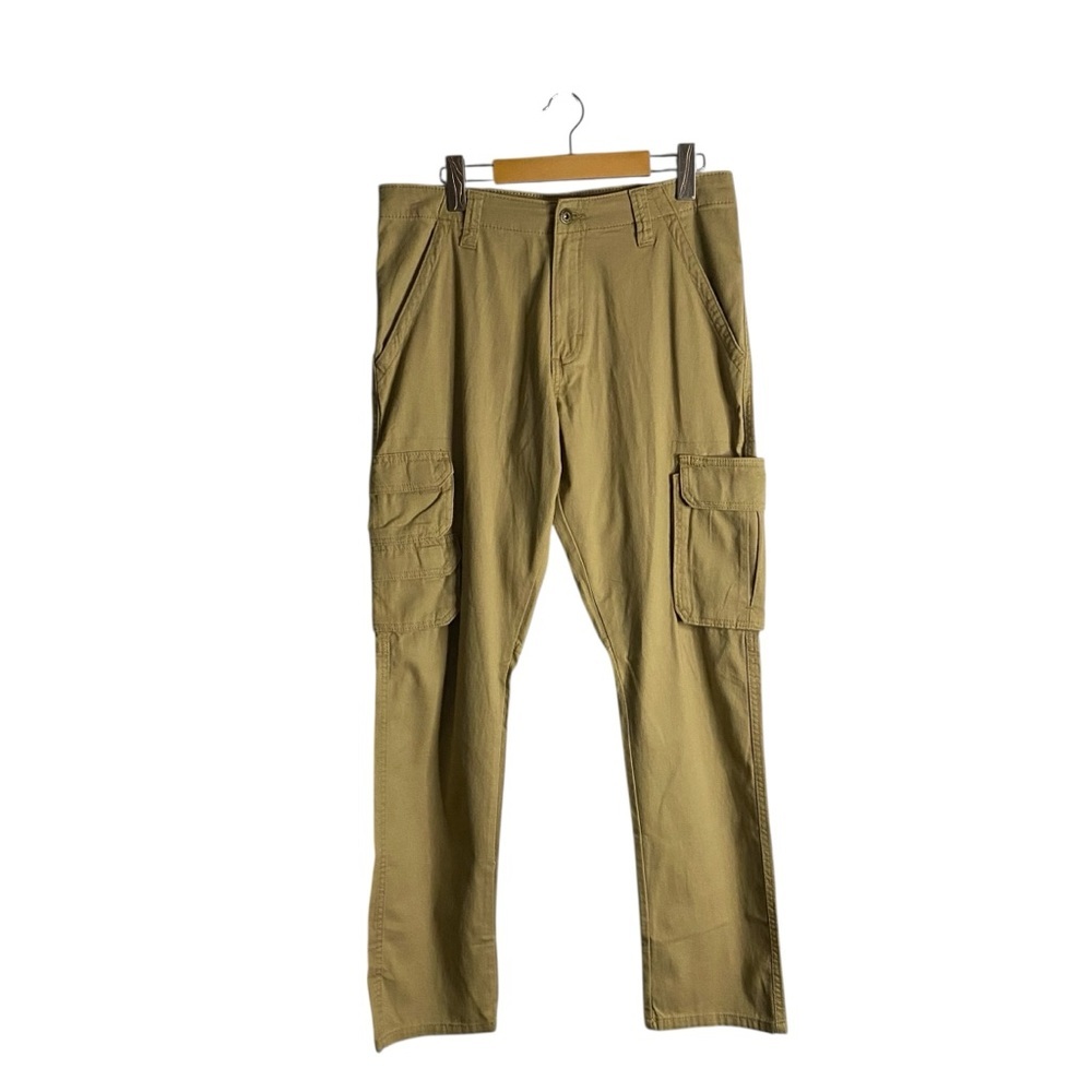 Wrangler Men's Tan Regular Taper Cargo Pants